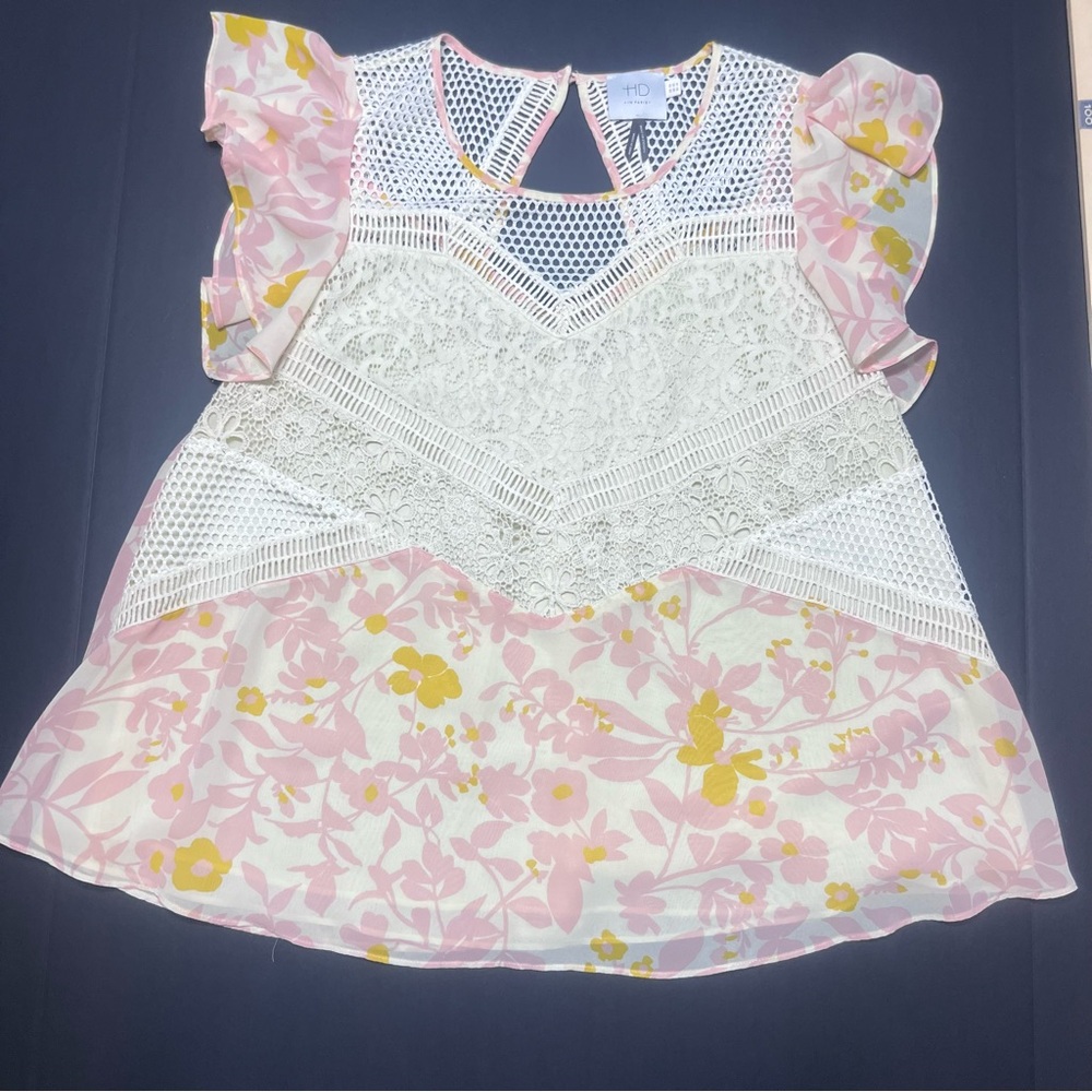 Anthropologie HD in Paris Lace Floral Flutter Sleeve Blouse Size 2